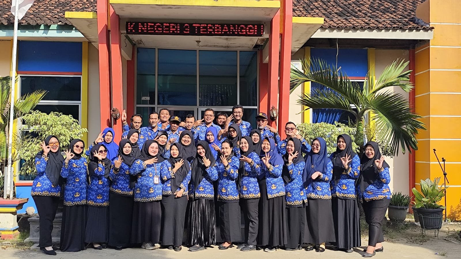 SMKN 3 TERBANGGI BESAR — Skill Hebat, Masa Depan Kuat